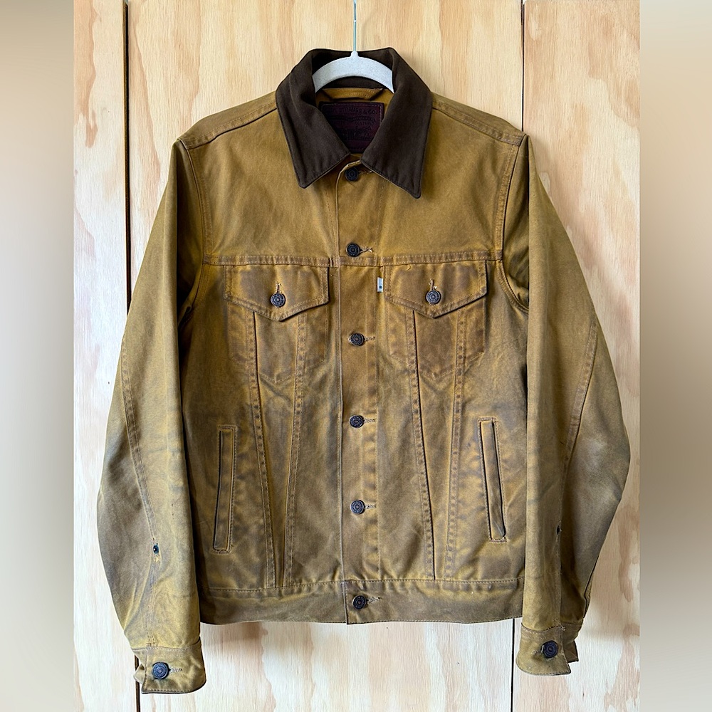 Vintage Levi's X Filson Tin Cloth Trucker
Jacket MEDIUM